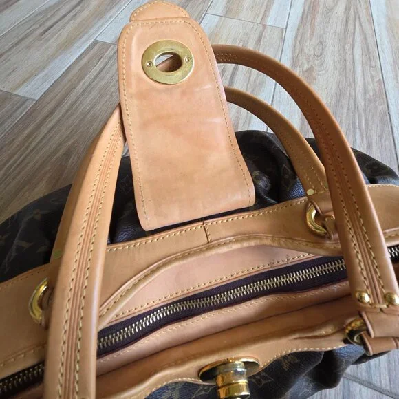 Louis Vuitton Boetie Monogram GM Handbag - Picture 5 of 15